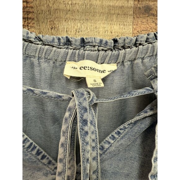 Chambray Denim Ruffle Long Sleeve Blouse size small - Picture 2 of 9